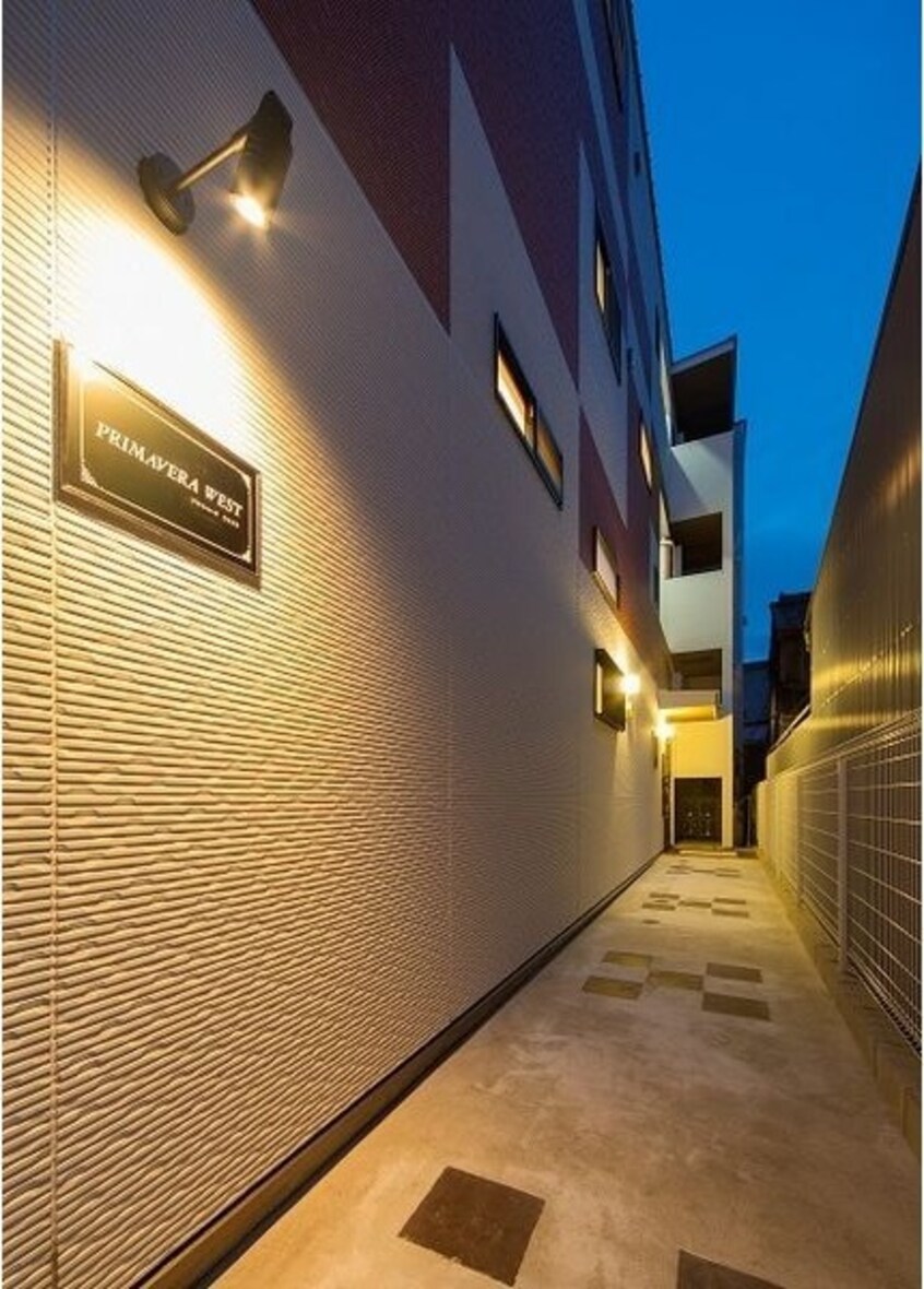  名古屋市営地下鉄桜通線/太閤通駅 徒歩9分 3階 築11年