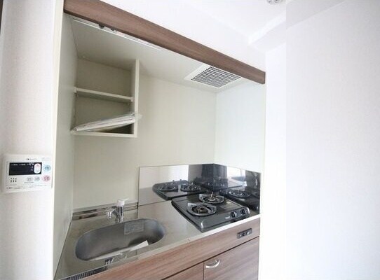 ※写真は同じマンションの違う部屋のものになります。 ライブコート丸の内