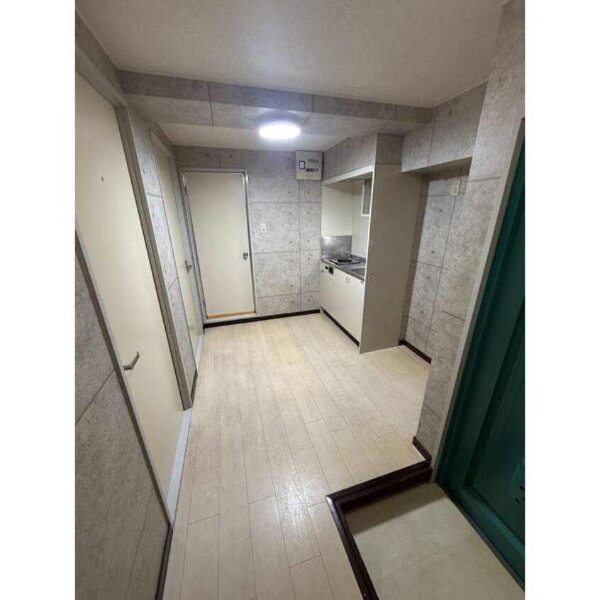  名古屋市営地下鉄名港線/日比野駅 徒歩8分 4階 築32年