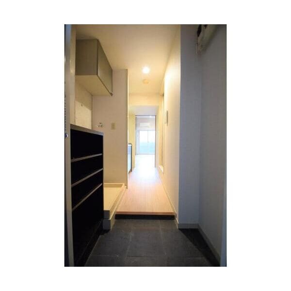 ※写真は同じマンションの違う部屋のものになります。 ノーサレンダー