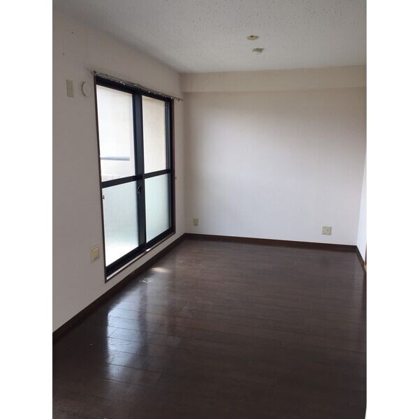  桃山ガーデンヒルズ