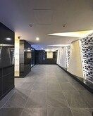  中央本線<中央西線>/鶴舞駅 徒歩3分 6階 築4年