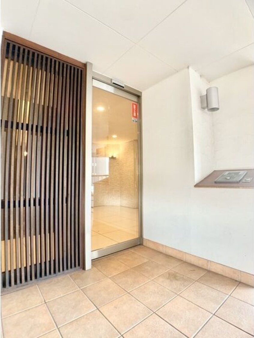  名古屋市営地下鉄鶴舞線/大須観音駅 徒歩7分 5階 築39年