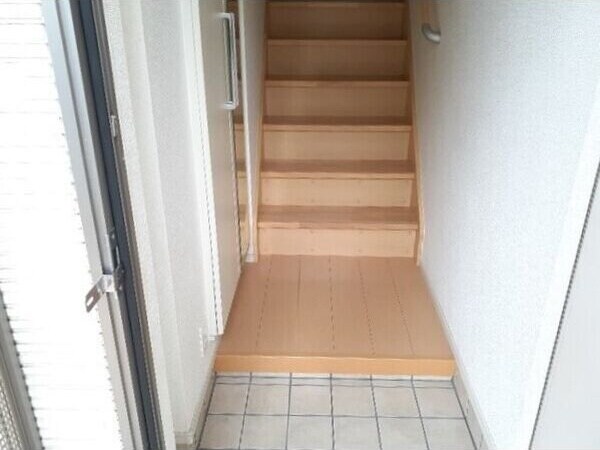  T・イストワール