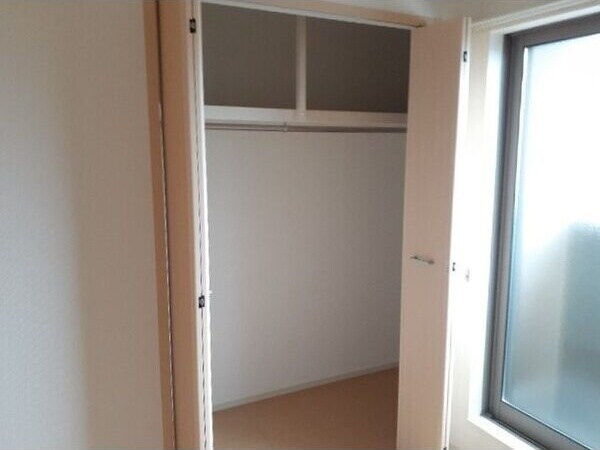  T・イストワール