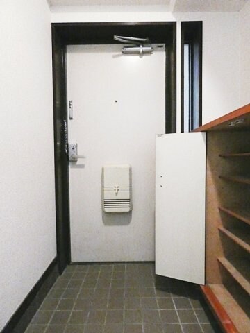  ランドマーク・一社