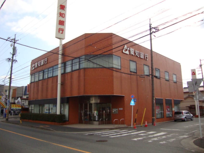 愛知銀行富田支店まで978ｍ 近鉄名古屋線/伏屋駅 徒歩10分 1階 築25年