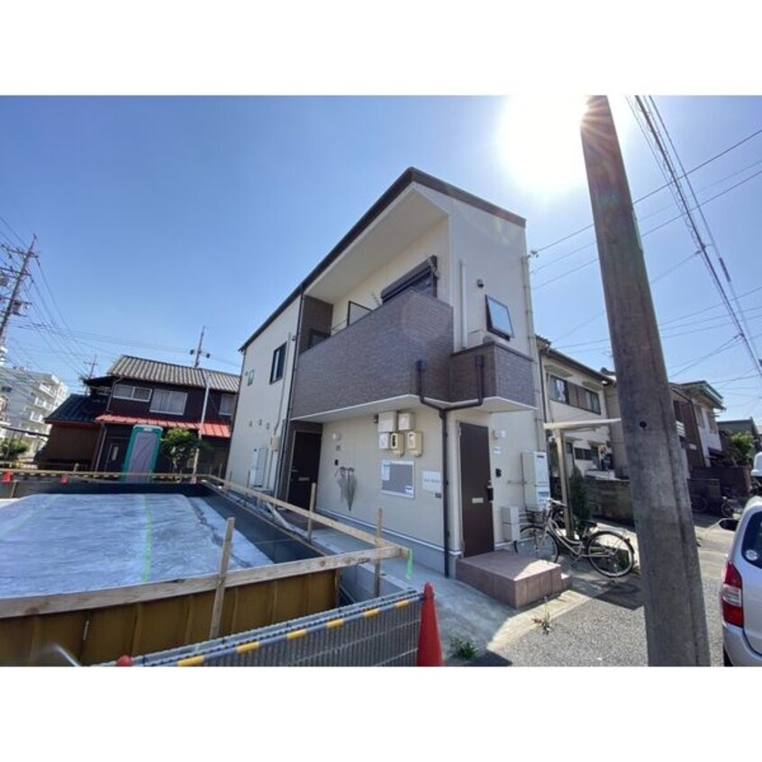  ヴィラ　アメリア