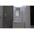  Garage House 森岡　(電動シャッター付ガレージ戸建賃貸)