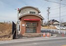 半田警察署東浦北部交番(警察署/交番)まで221m Garage House 森岡　(電動シャッター付ガレージ戸建賃貸)