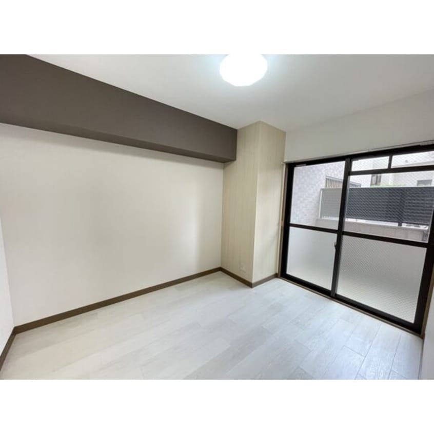  ヴィアーレマルフク南館