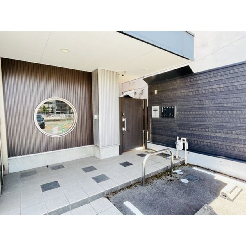  名鉄河和線/住吉町駅 徒歩5分 2階 築9年