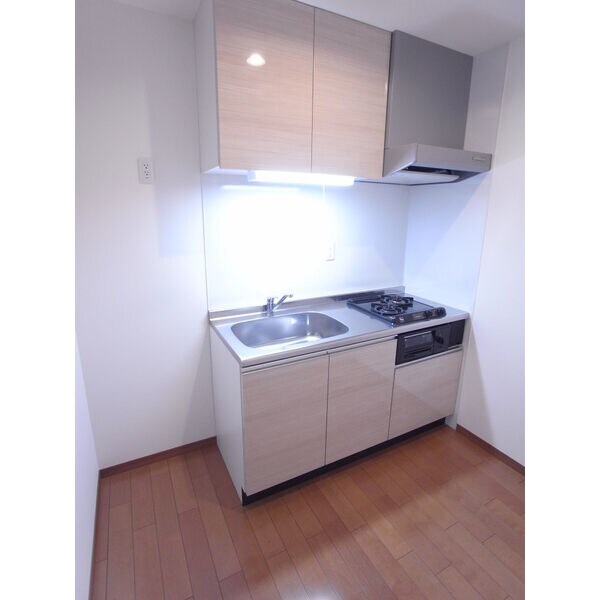  名鉄河和線/住吉町駅 徒歩5分 2階 築9年