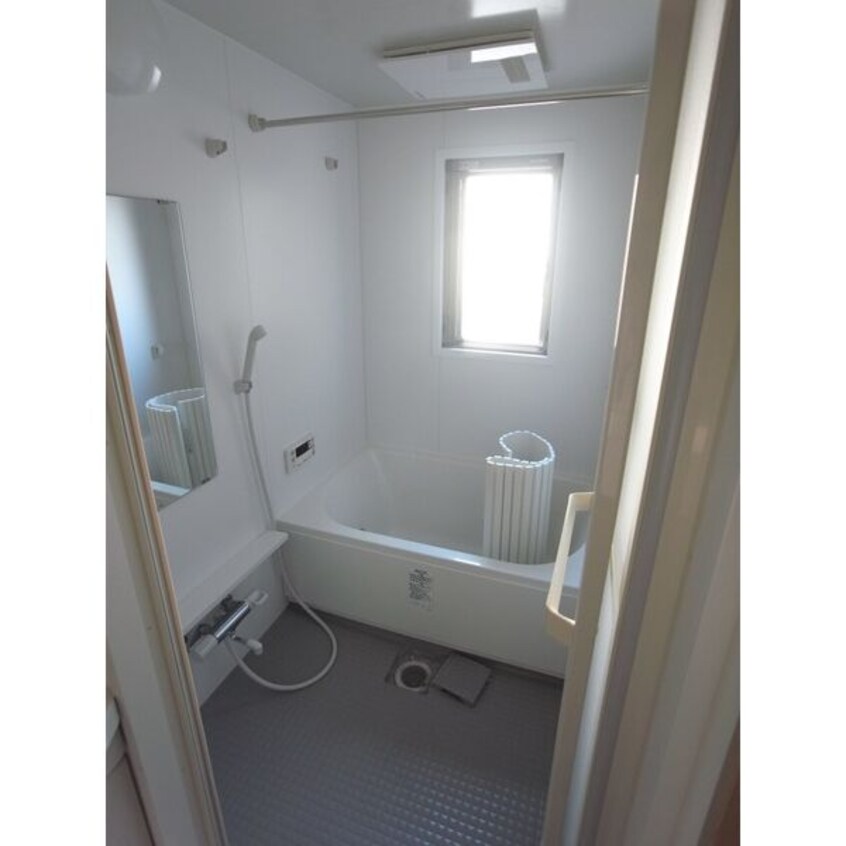  名鉄河和線/住吉町駅 徒歩5分 2階 築9年