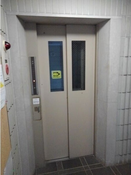  東海道本線/尾頭橋駅 徒歩3分 2階 築35年