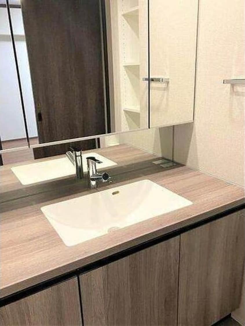  名鉄名古屋本線/山王駅 徒歩9分 1階 築4年