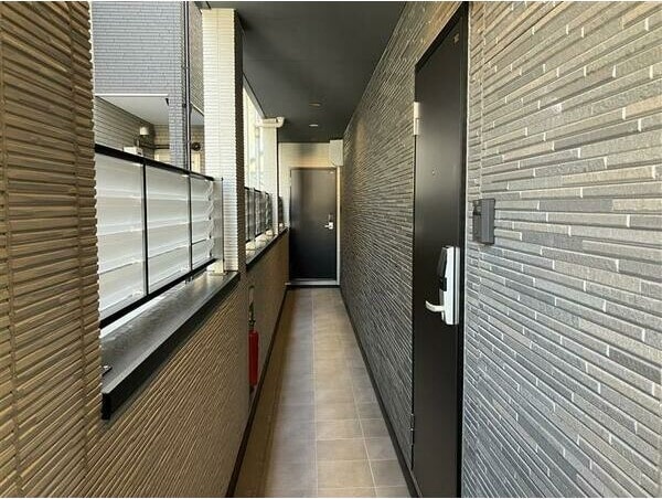  名古屋臨海高速鉄道<あおなみ線>/南荒子駅 徒歩9分 3階 築1年