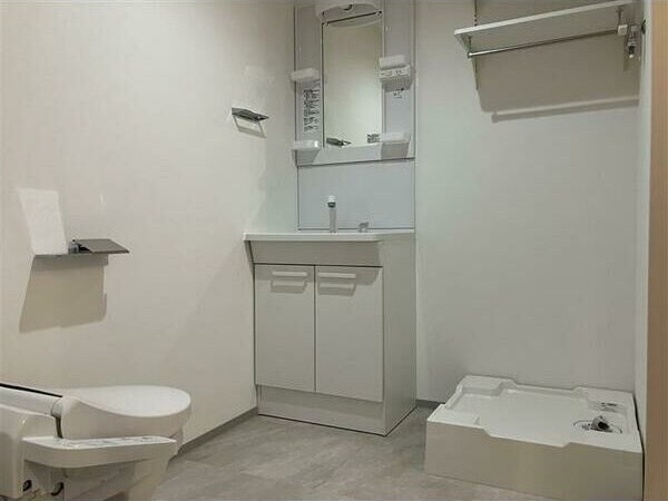  名古屋臨海高速鉄道<あおなみ線>/南荒子駅 徒歩9分 3階 築1年