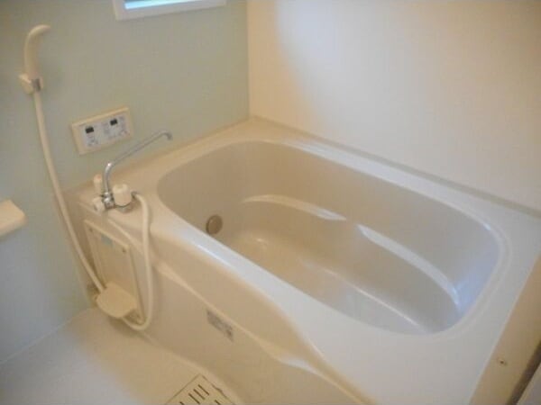  近鉄名古屋線/伏屋駅 徒歩6分 1階 築15年