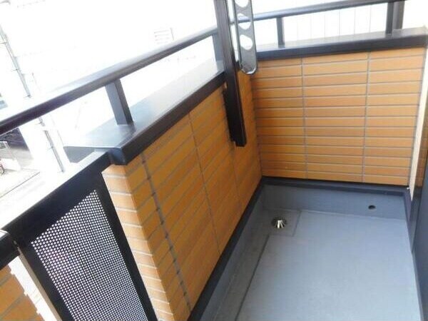  名古屋臨海高速鉄道<あおなみ線>/南荒子駅 徒歩5分 2階 築17年