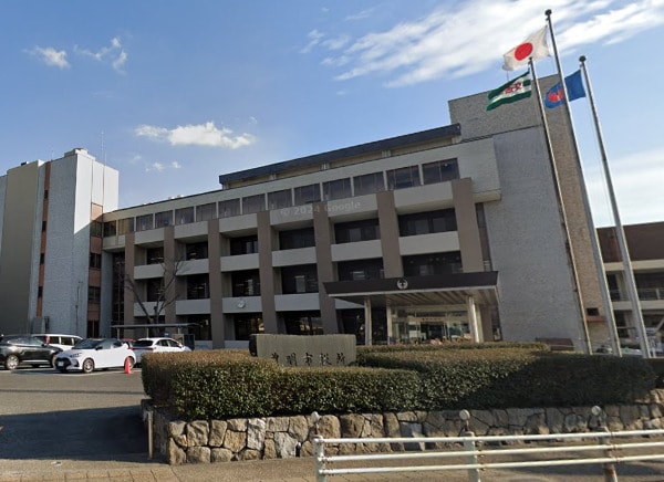 豊明市役所 学校教育課 教育支援センター 北部教育支援センター(役所)まで1795m 名鉄名古屋本線/前後駅 徒歩48分 1階 築22年