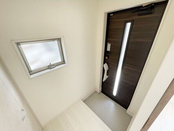  近鉄名古屋線/伏屋駅 徒歩17分 1-2階 築3年