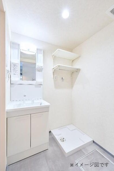  近鉄名古屋線/黄金駅 徒歩10分 2階 1年未満