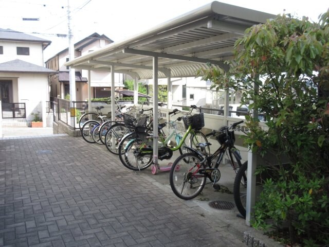  名古屋市営地下鉄桜通線/神沢駅 徒歩27分 2階 築28年