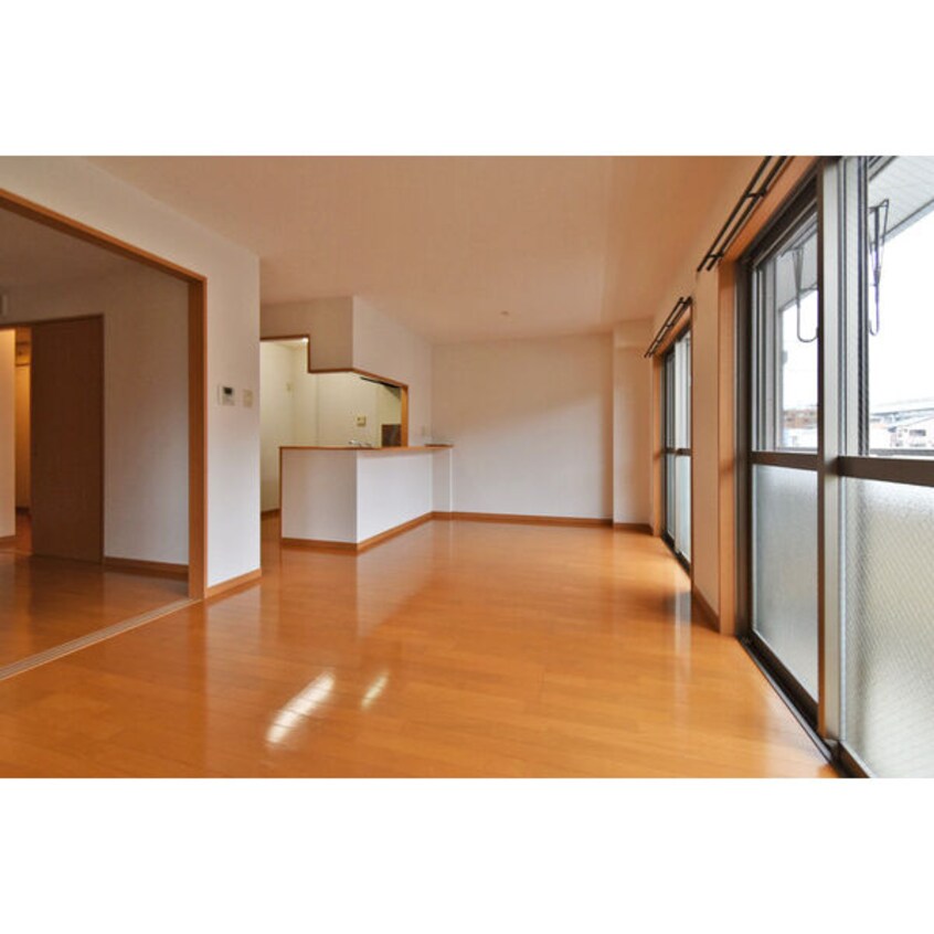  名古屋市営地下鉄東山線/星ヶ丘駅 徒歩27分 1階 築16年