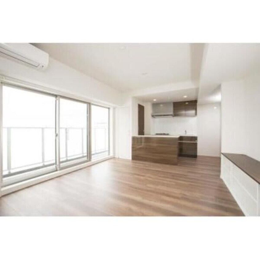 ※写真は同じマンションの違う部屋のものになります。 パークアクシス名駅南