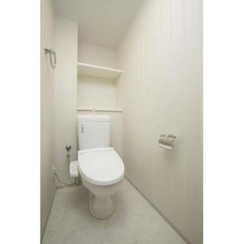 ※写真は同じマンションの違う部屋のものになります。 パークアクシス名駅南