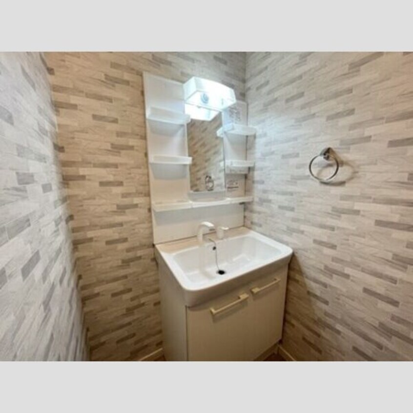  名鉄河和線/住吉町駅 徒歩19分 3階 築39年