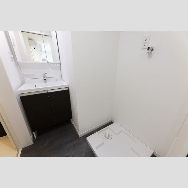  名鉄名古屋本線/本笠寺駅 徒歩10分 1階 築2年