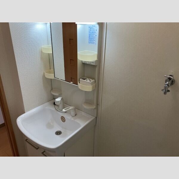  名鉄常滑線・空港線/榎戸駅 徒歩11分 2階 築18年