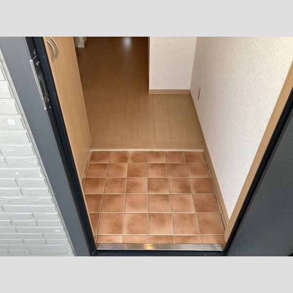  名鉄常滑線・空港線/榎戸駅 徒歩11分 2階 築18年