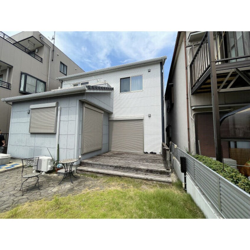  近鉄名古屋線/戸田駅 徒歩43分 1-2階 築11年