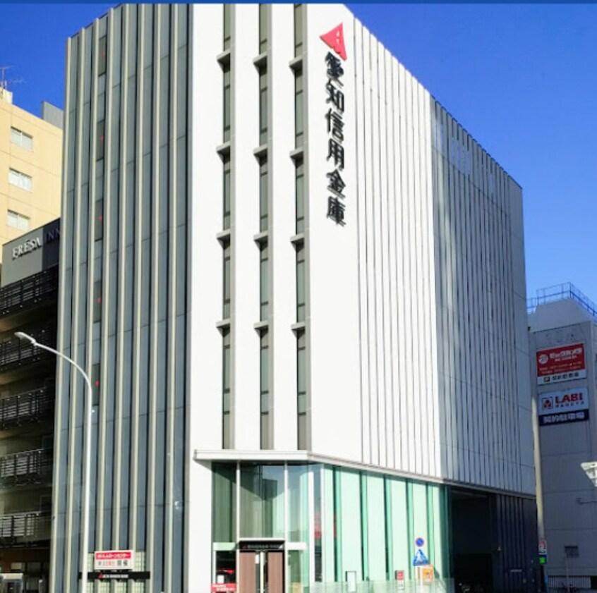 愛知信用金庫中村支店 655m 東海道本線/名古屋駅 徒歩8分 1階 築12年