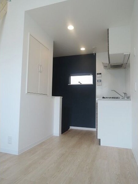 ※写真は同じマンションの違う部屋のものになります。 近鉄名古屋線/黄金駅 徒歩6分 1階 築7年