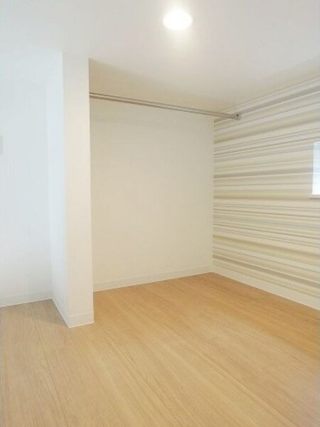 ※写真は同じマンションの違う部屋のものになります。 近鉄名古屋線/黄金駅 徒歩6分 1階 築7年