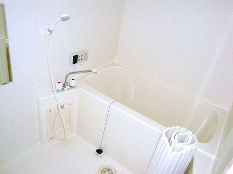 写真、間取図面などが現況と異なる場合は現況優先となります。 東海道本線/大府駅 徒歩8分 2階 築21年