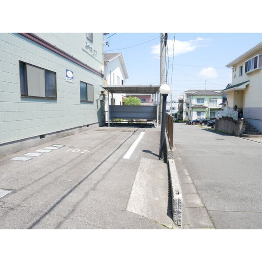  名鉄河和線/南加木屋駅 徒歩20分 2階 築29年