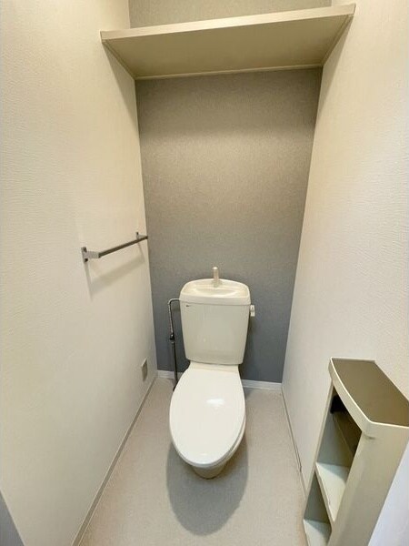  ヤングパレスB棟