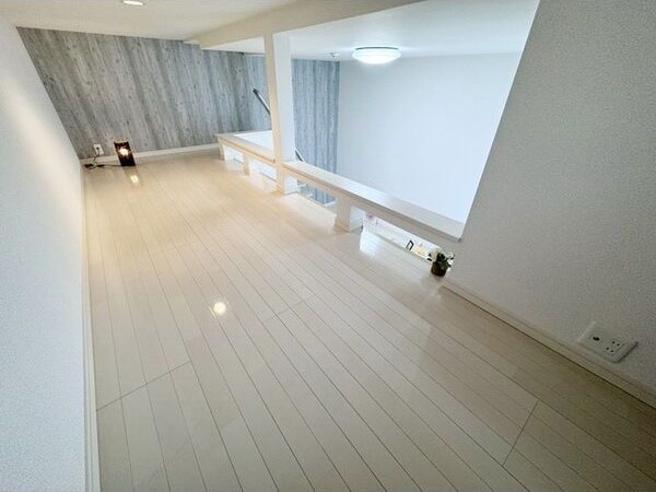  シェモア中島町