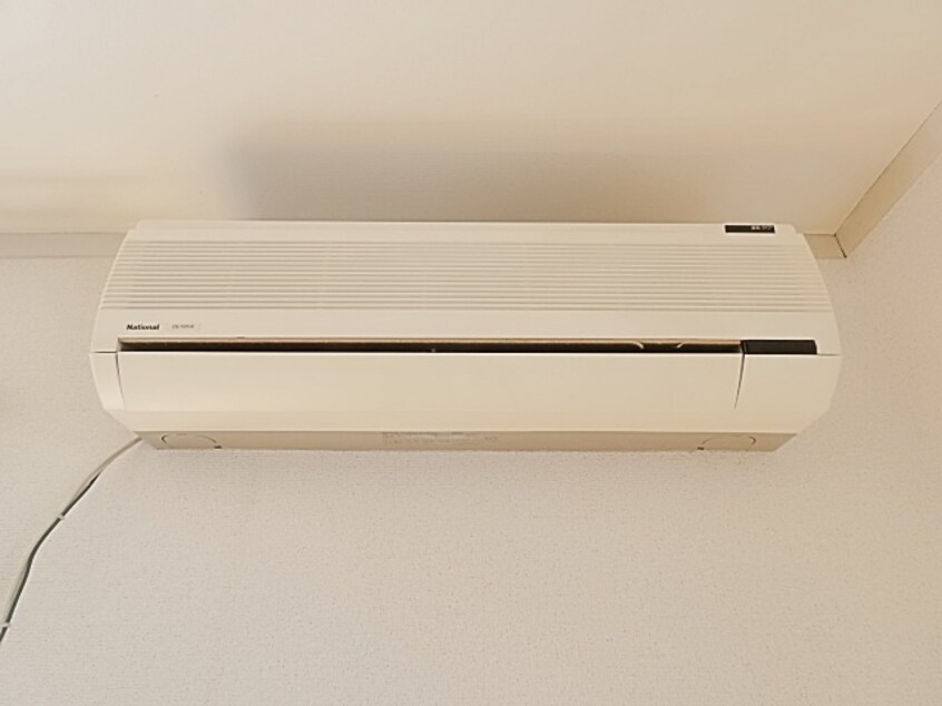 エアコンです グレイス市場木