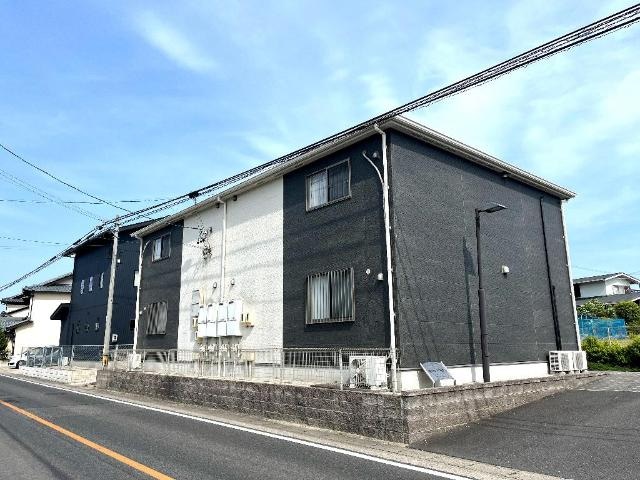 外観写真（昼） West Village