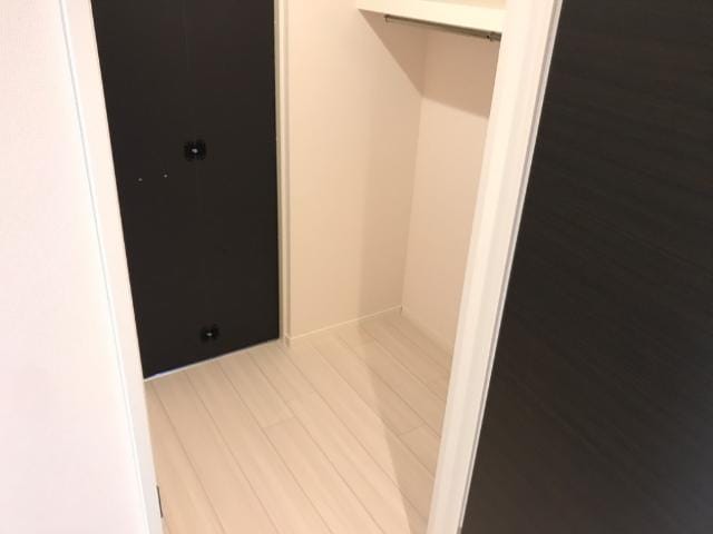 ウォークスルークローゼット West Village