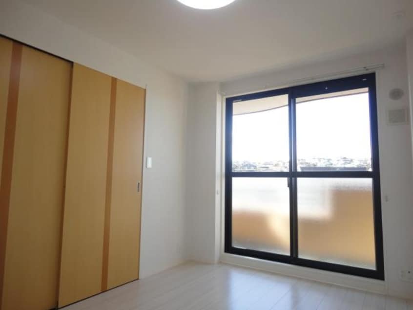 洋室 サンシャインスクエア