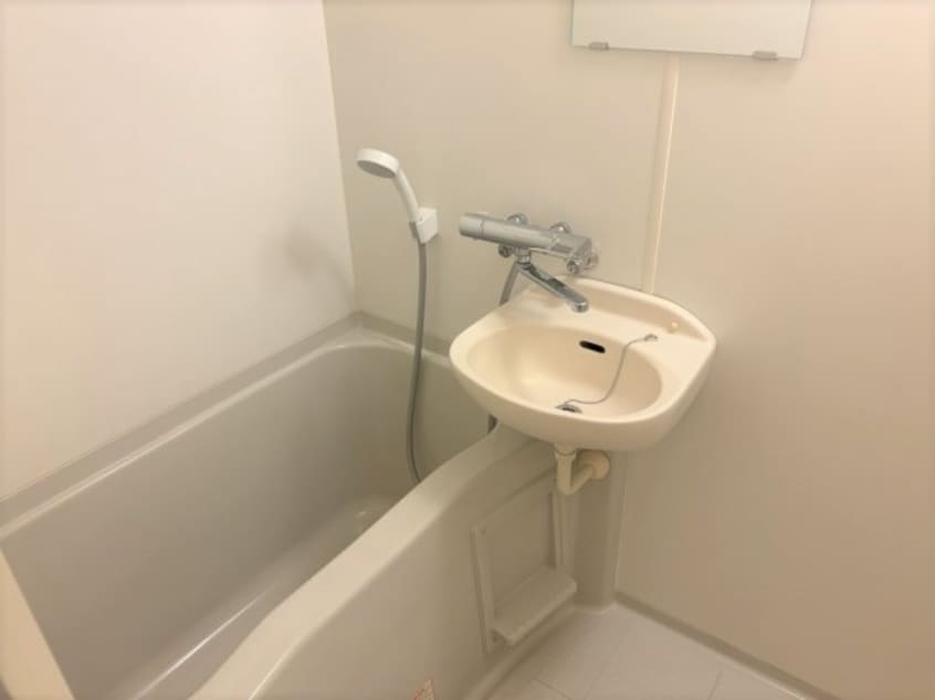  レオパレス大清水