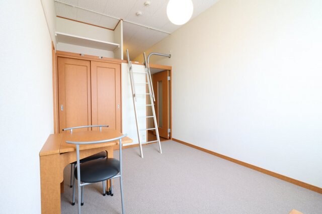  レオパレス藤久ハイツ