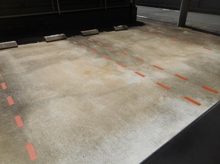  プレシャスコート